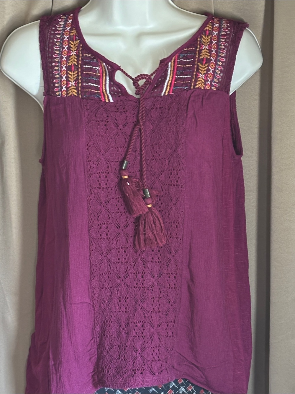 Knox Rose Plum Embroidered Tassel Tank